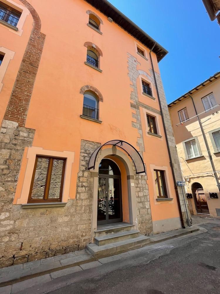Hotel Caffe Verdi - 24 Hours Reception Pisa Bagian luar foto